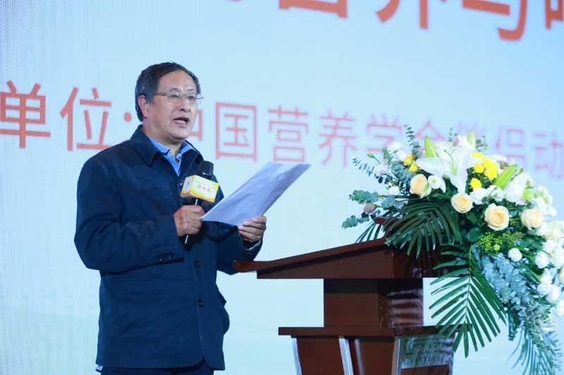中国首部宠物营养指南发布，提供全生命周期喂养指导