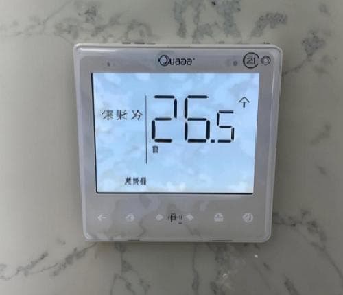 美的中央空调面板锁定怎么解锁