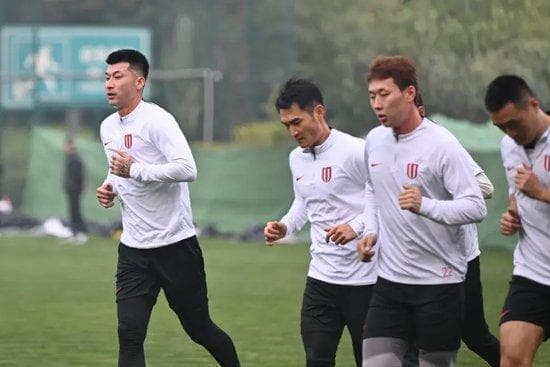 多名国脚级强援加盟成都蓉城 前场还有进人空间