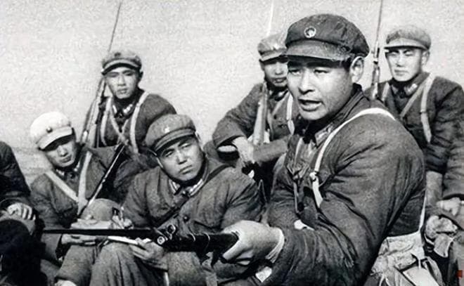 解放战争后，210万野战军，如何全军大整编？这篇文章详细聊聊