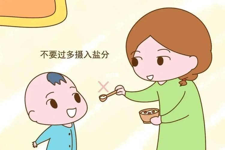小孩一般最晚多久加盐？别让盐成负担，小孩吃盐的智慧指南