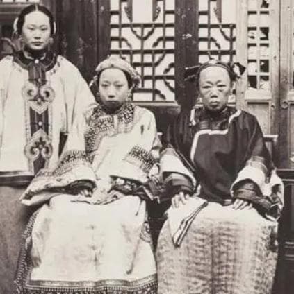 清朝皇室的隐秘传统——宫女试婚制度探秘