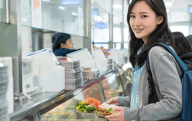 大学生“生活费”等级新鲜出炉：一级瑟瑟发抖，4级以上家里有矿