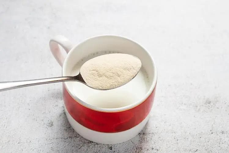 揭秘：蛋白粉是不是个好东西？它到底适合什么人食用？真相来了！