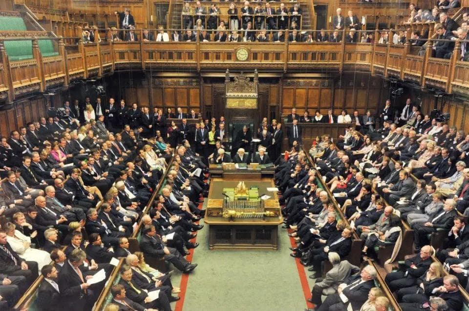 英国议会诞生758周年：比权力更重要的，是对规则的尊重