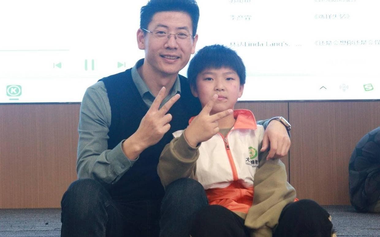 孩子上课不爱回答问题怎么办？专家老师教你7招解决