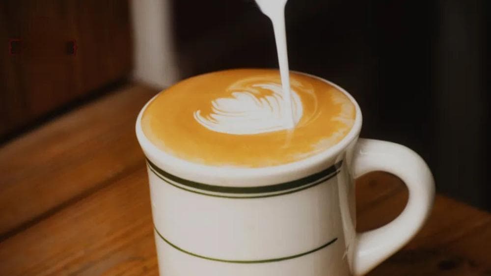 Flat white（馥芮白）的起源历史故事：新西兰还是澳大利亚发明了澳白？