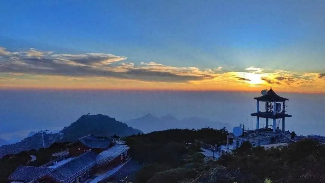 探索中华五岳的地理位置：一文带你详细了解