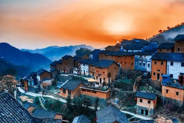 黄山阳产土楼：皖南最大土楼群的建筑之美