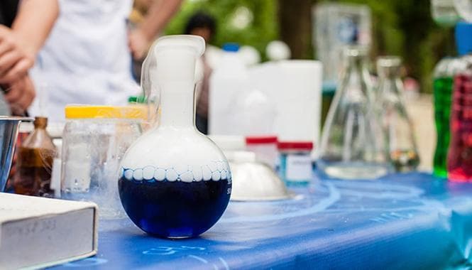 揭秘网络热门梗：二硫碘化钾的化学魅力与网络文化