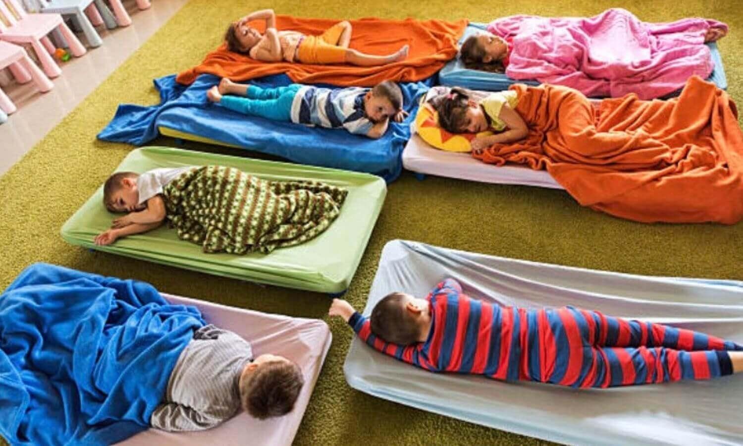 孩子晚睡怎麼辦？7個讓小孩早點睡的方法！