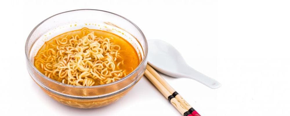 减脂期吃面条好还是吃米饭好？减脂期应该怎么吃？