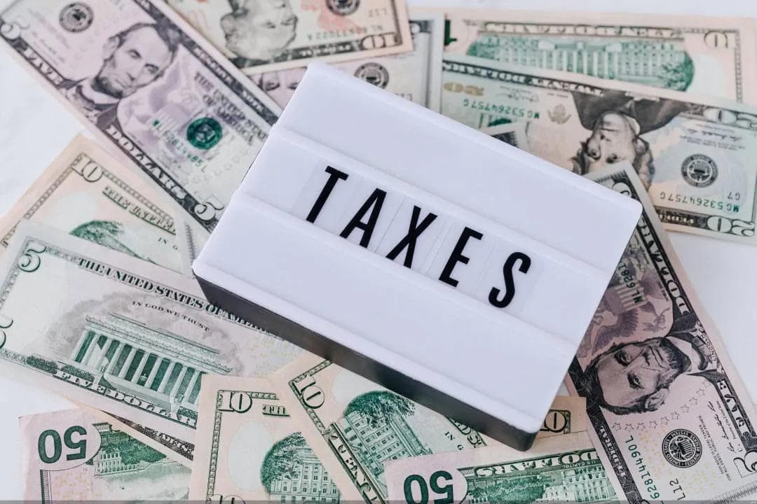全球税务新规来袭：FATCA×CRS×BEPS如何影响你的跨境资产？