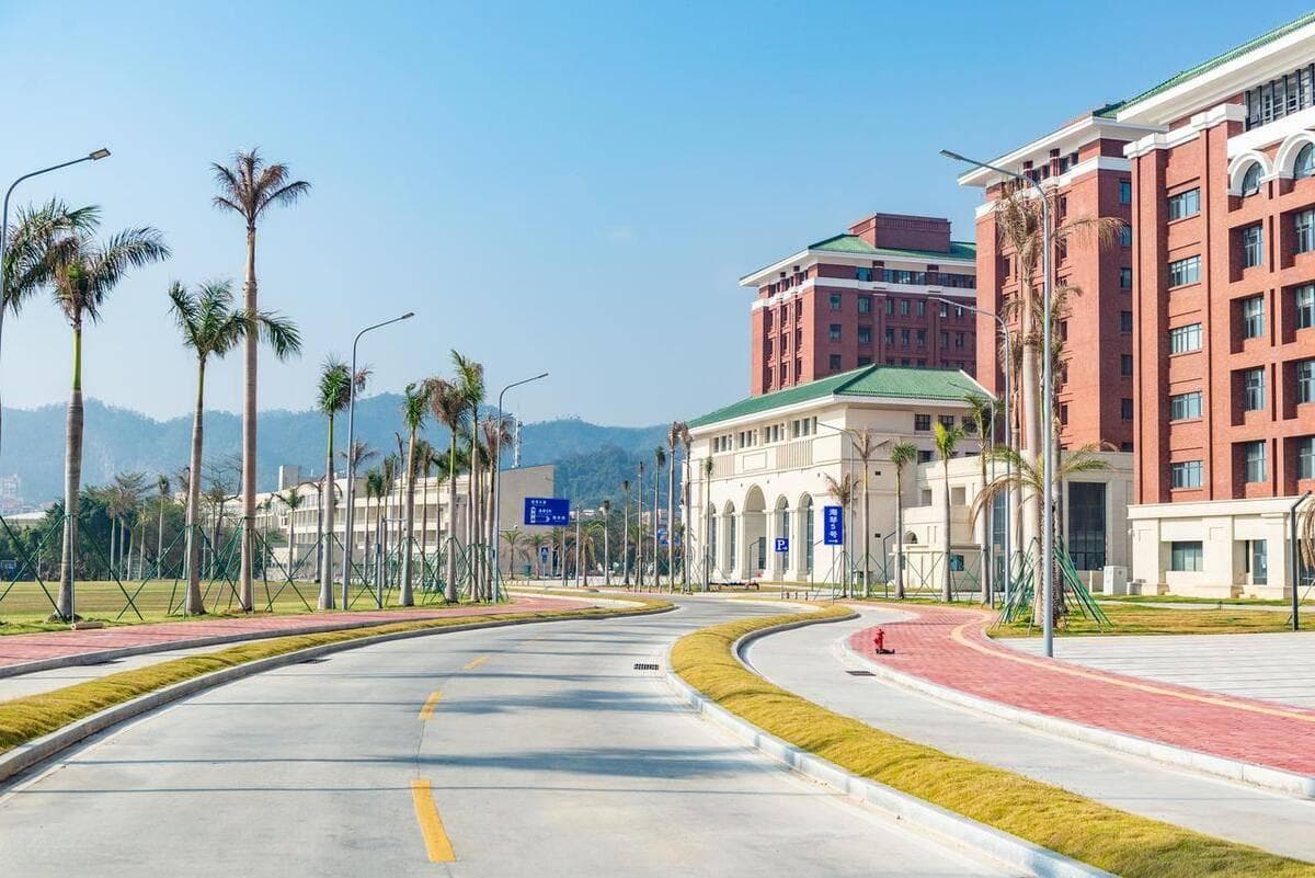 校友会2024广东大学排名：中山大学、广州南方学院、深圳信息职业技术学院分列三甲