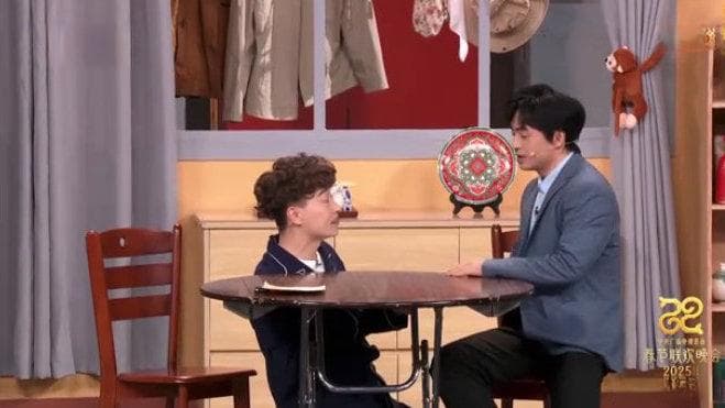 当笑声成为解构教育的利刃：评春晚小品《小明同学》的价值观失范