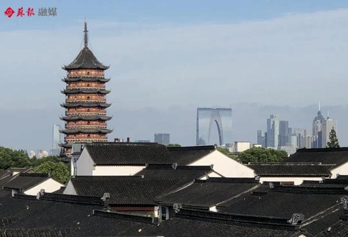 清晨的北寺塔