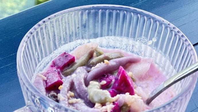 炎炎夏日的解暑佳品——自制椰香浓郁的清补凉