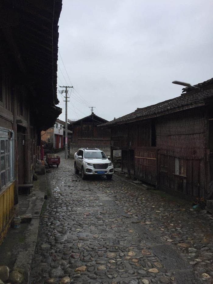高黎贡山下的曲石古镇：《我的团长我的团》拍摄地