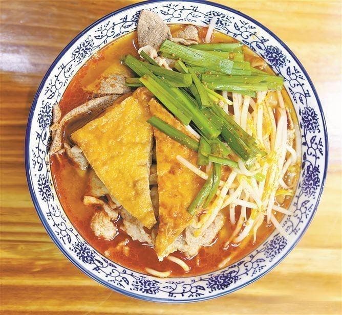 漳州石码沙嗲面“打入”厦门市场，双城风味开展“较量”
