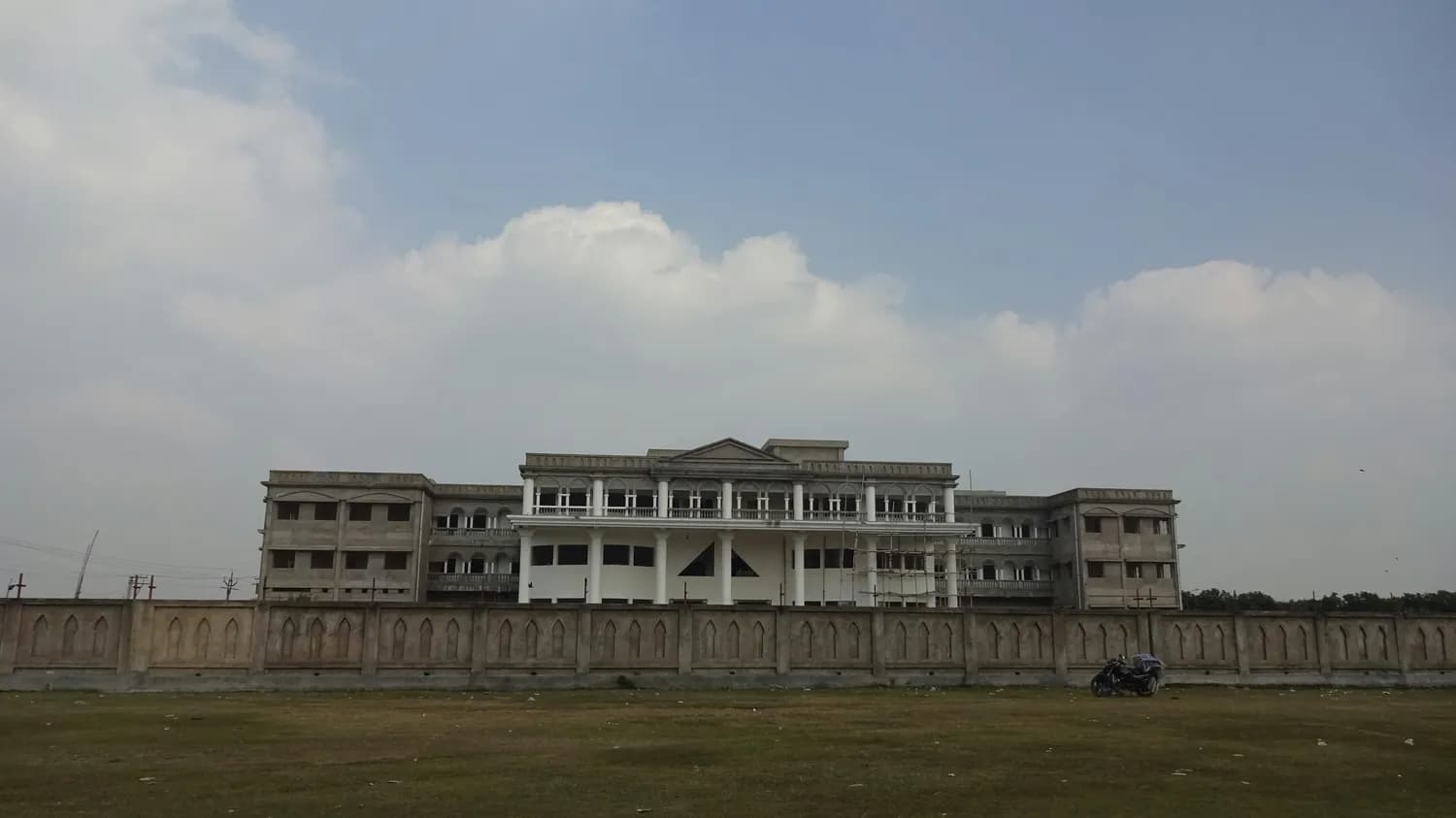 盐城市田家炳中学：师资力量大揭秘！