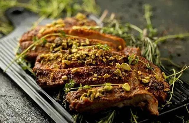 羊排盛宴：多种烹饪，别样美味，与家人共享！