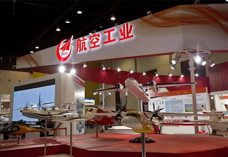 一文汇总：中国主要航空公司客服电话大全