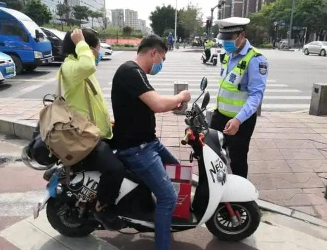 电动车为什么限速25km/h？原来是这3个原因，车主期待放开禁摩令
