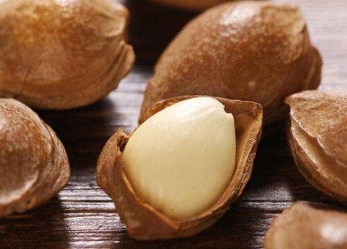 白果怎么去壳？三种实用方法+食用注意事项