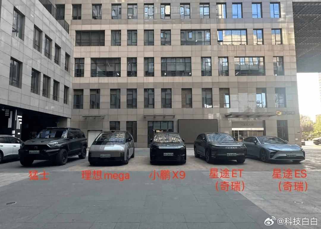 互联网营销两大宗师：周鸿祎和雷军做个人IP有什么不同？