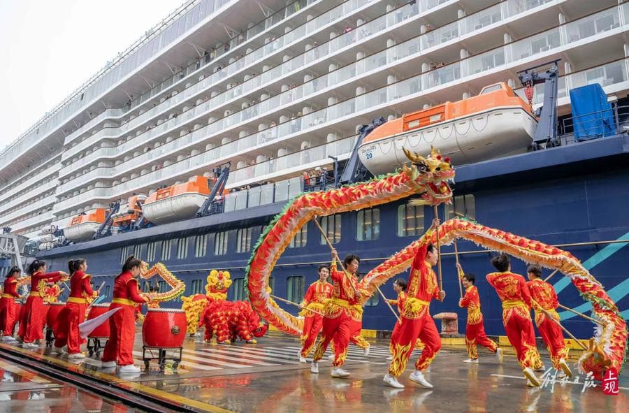 两天超3600人次海外游客畅游上海，入境游重启后国内最大规模入境团抵沪