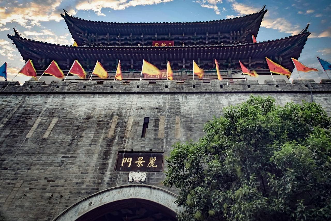 洛阳古城墙：历史的痕迹，还是未来的遗产？