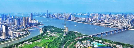 跨越两万亿，武汉向“新”再出发