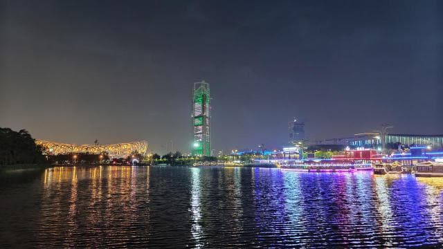 八面玲珑是贬义词吗？