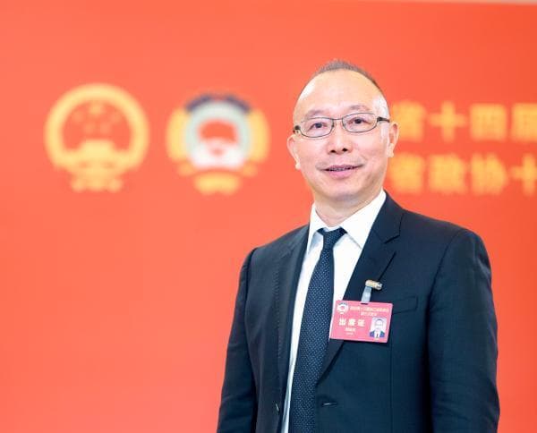 浙江政协委员建议：从年夜饭开始，放下手机回归亲情