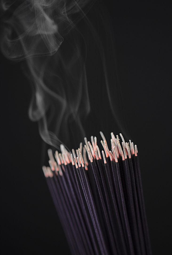 梦见点燃的香是什么意思
