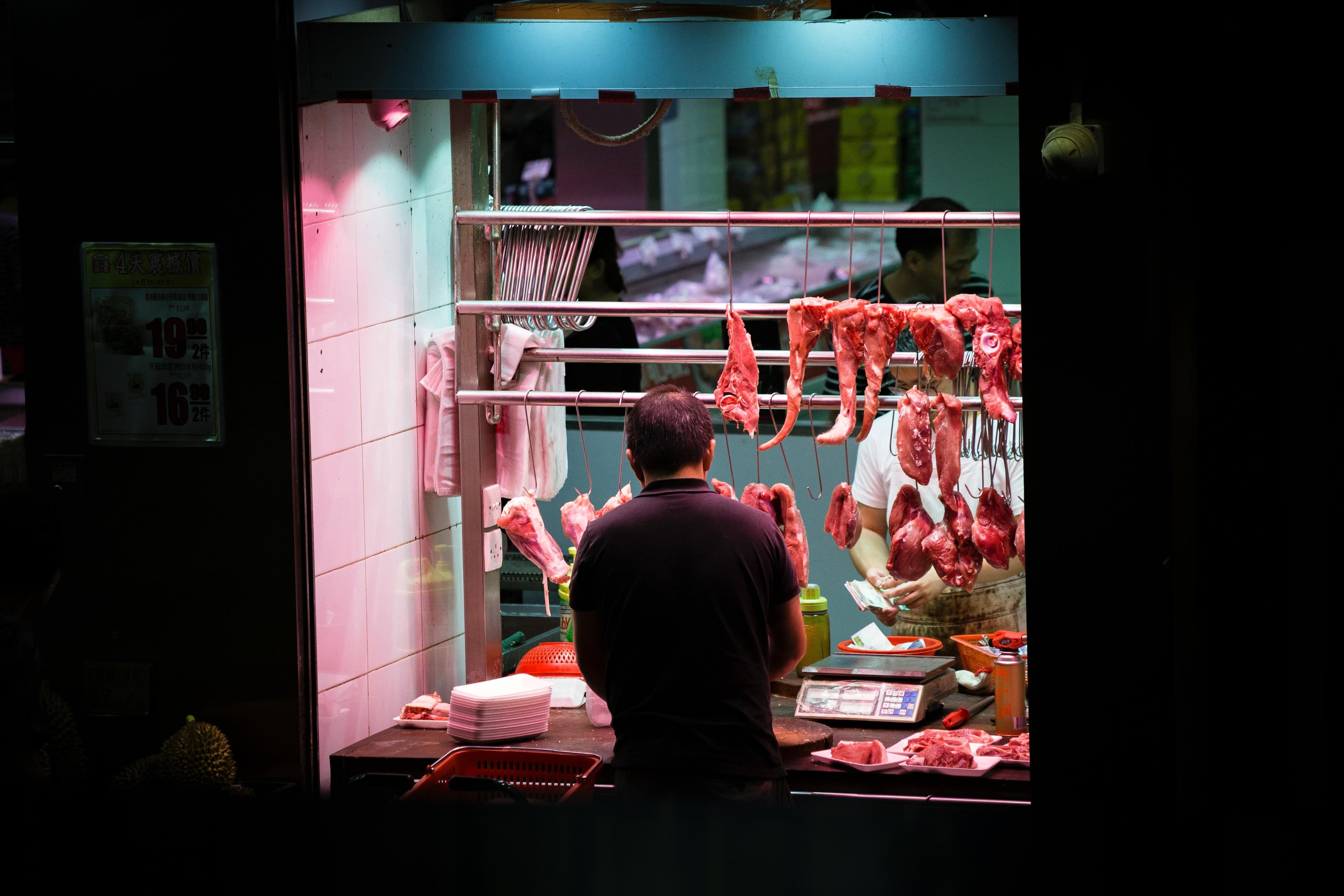 从猪到猪肉，拢共分几步？
