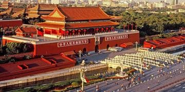 天安门：从明清皇城正门到国家象征