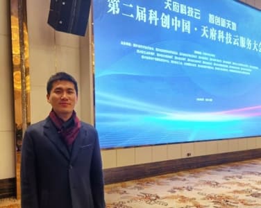 “中国造”新一代基因测序仪在饼干盒中诞生