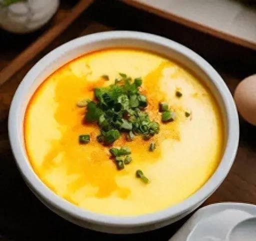 水蒸蛋制作新技巧：一勺淀粉让口感更滑嫩