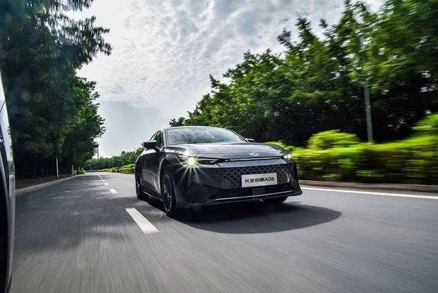 混合动力乘用车正加速替代燃油车