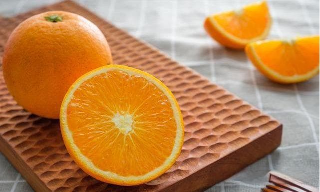 橙子的营养价值与食用指南：功效、禁忌及挑选技巧全解析