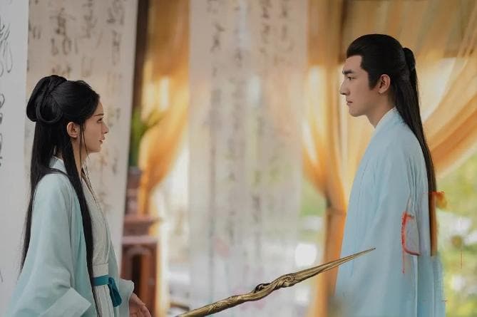离婚3年的赵丽颖：从“草根打工人”到“资本女王”