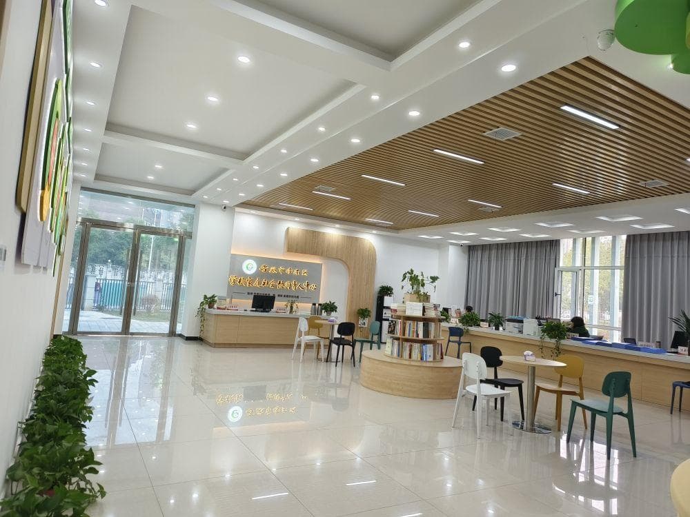 湖北孝感：构建家校社共育体系 护航青少年心理健康