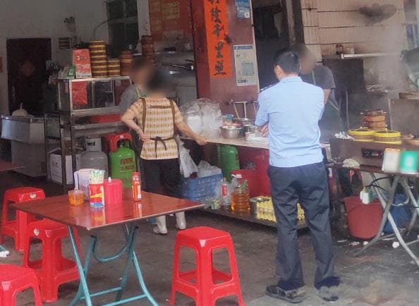 餐饮店非法添加硼砂被查，硼砂是危险化工原料禁用于食品