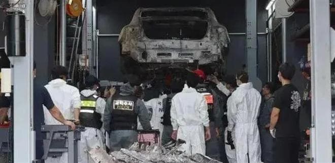 2400 万难掩民愤，新能源自燃烧小区谁该赔？