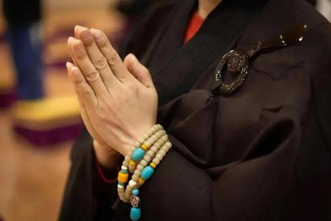 如何改变"爱发脾气"的毛病？佛教智慧提供解决方案