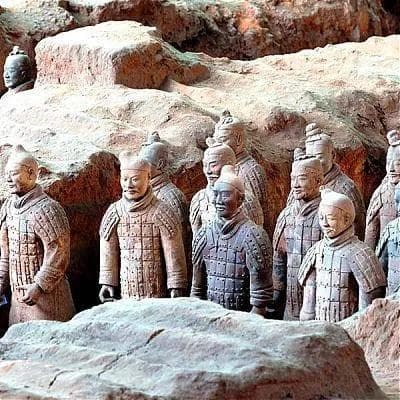 兵马俑：秦始皇陵的地下军团