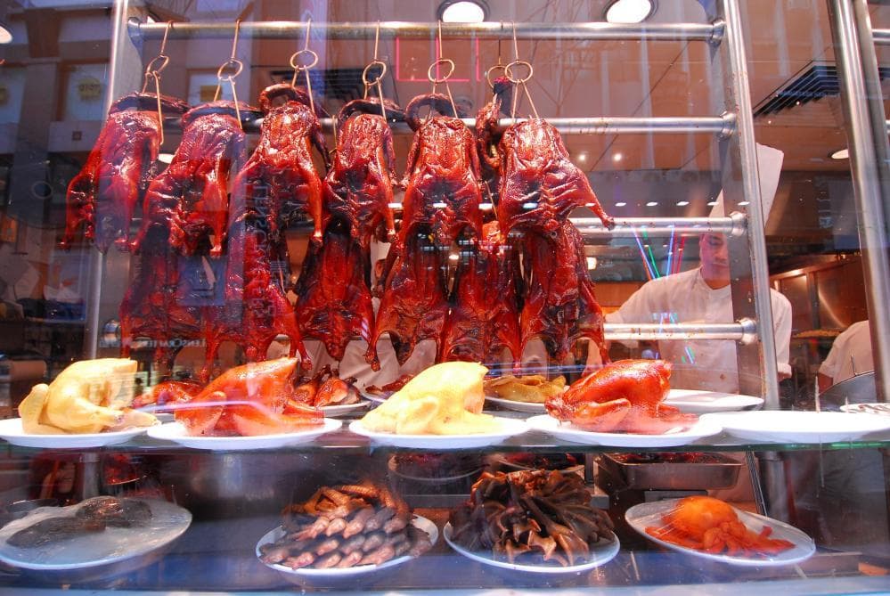 香港美食大冒险！从街市到精致餐厅，味蕾的狂欢