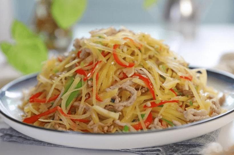 肉丝嫩滑有诀窍：横切肉丝+热锅冷油+提前腌制