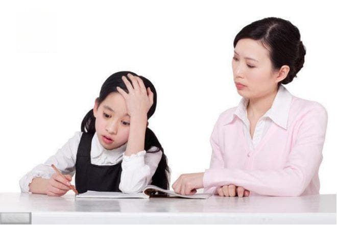 心理学揭秘：焦虑、抑郁背后隐藏着 内心深处的童年创伤